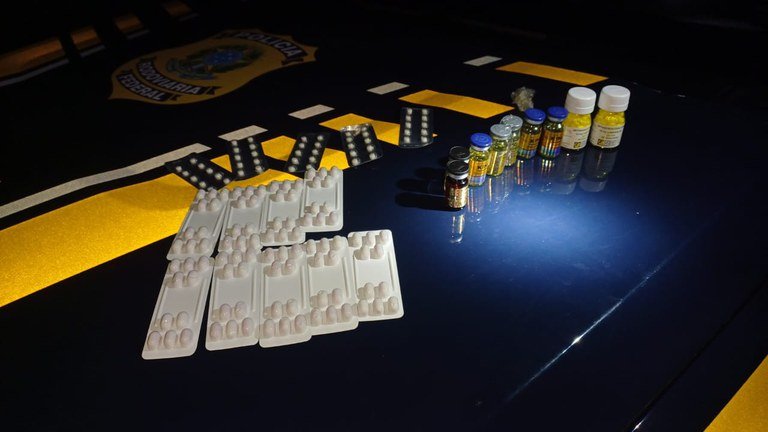 Apreensões de medicamentos pela PRF no Paraná em 2025 aumentam 138%